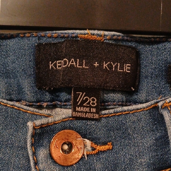 Kendall & Kylie High Rise Blue Jeans - Picture 2 of 5